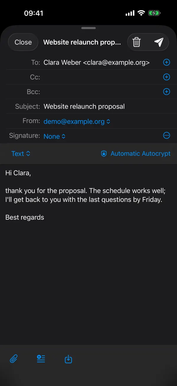 Composing a message on iPhone